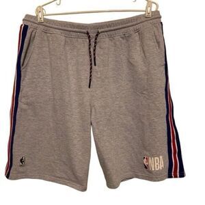 NBA SIZE XL SWEAT SHORTS
